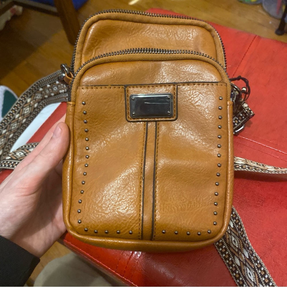 Tan Leather Men's Crossbody Bag